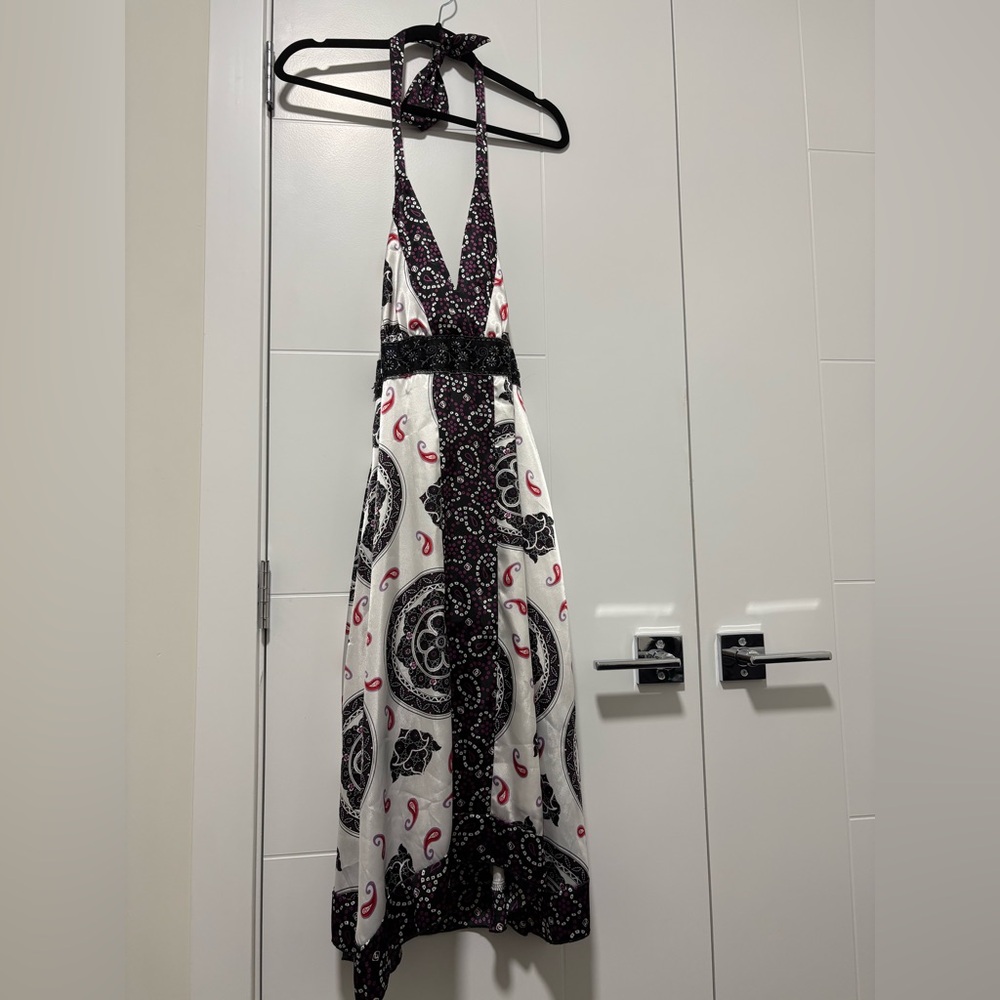 le chateau White Halter Maxi Dress with Black and Pink Paisley